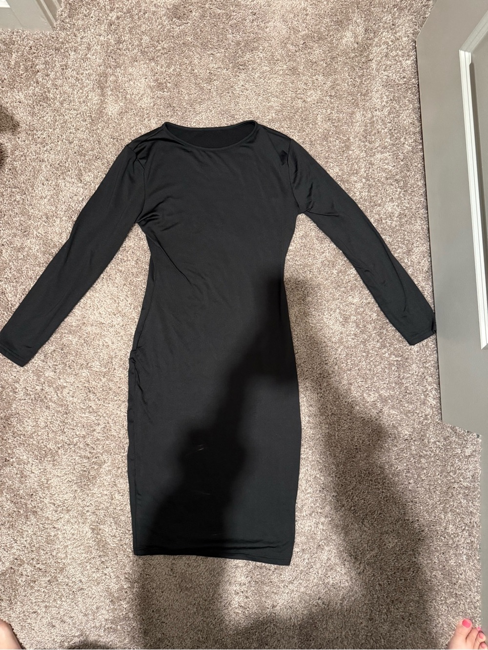 Amazon Black Long-Sleeve Midi Bodycon Dress